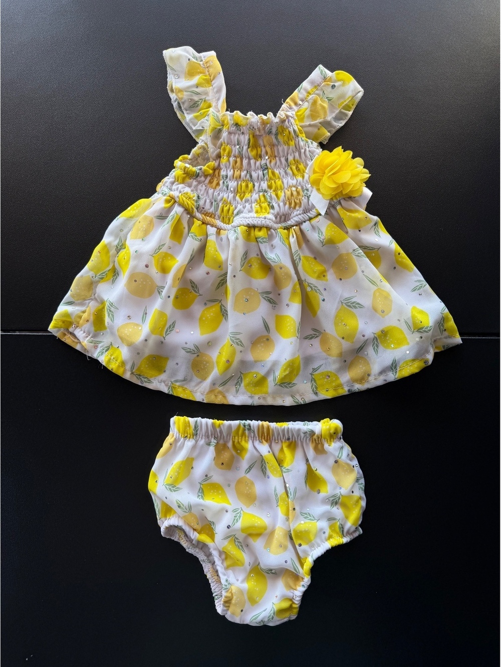 Princess Rose Baby Girl 12M Lemon Smocked Dress Bloomers 2 Piece Set Sparkle